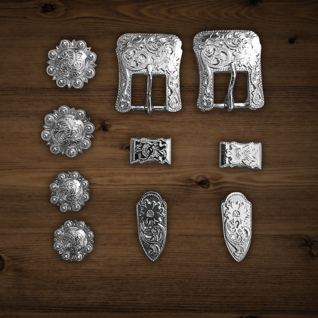 Schnallen & Conchoset Silber